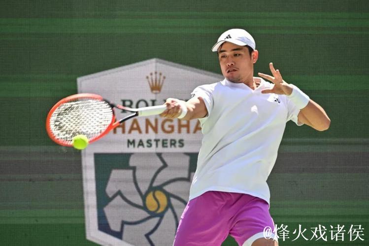 开门红！商竣程、吴易昺双双晋级ATP香港站次轮